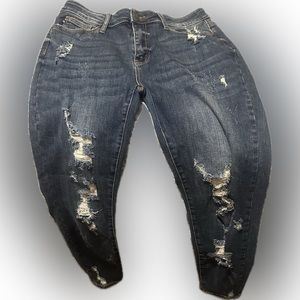 Judy Blue Distressed, Skinny Fit Jeans. Size 11/30 - Lots of stretch!